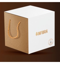 Panettone con gocce di cioccolata e fragoline